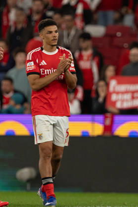 Alexander Bah seen during Liga Portugal game between teams of SL Benfica and Vitoria SC at Estadio Da Luz (Luis Loureiro Ball Raw Images PT) Lisbon Estadio Da Luz Portugal Copyright: xLuisxLoureirox luisloureirobenficavitoria2526189