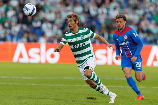 Hidemasa Morita seen during Liga Portugal game between teams of FC Alverca and Sporting CP (Luis Loureiro Ball Raw Images) Alverca Complexo Desportivo Alverca Portugal Copyright: xLuisxLoureirox LuisLoureiroAlvercaSPorting2526-136
