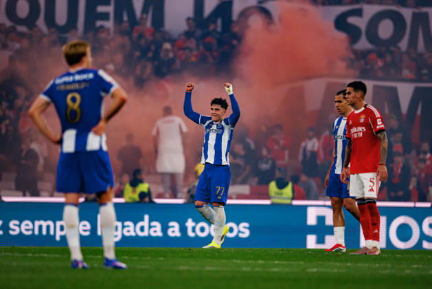 Oskar Pietuszewski seen celebrating after scoring goal during Liga Portugal game between teams of SL Benfica and FC Porto at Estadio Da Luz (Maciej Rogowski Ball Raw Images PT) Lisbon Estadio Da Luz Portugal Copyright: xMaciejxRogowskix maciejrogowski_slbenfica_fcporto_2526-216