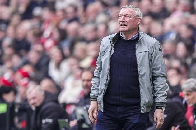 EINDHOVEN , 04-04-2025 , Philips stadium , season 2025 2026 , Dutch Eredivisie football , match between PSV and FC Utrecht , picture shows , FC Utrecht coach Ron Jans PSV - Utrecht x202832008x Copyright: