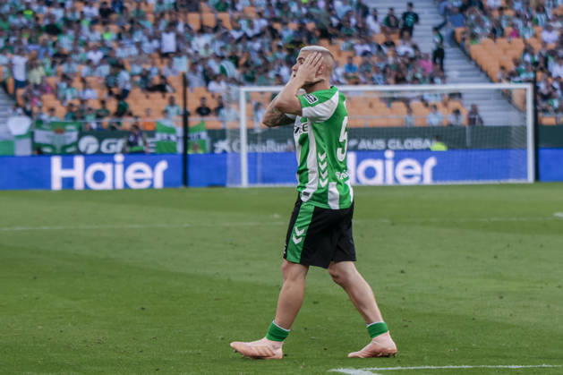 Real Betis Balompie v RCD Espanyol de Barcelona - LaLiga EA Sports Pablo Garcia of Real Betis reacts to a missed opportunity during the La Liga EA Sports match between Real Betis and RCD Espanyol de Barcelona at La Cartuja Stadium in Seville, Spain, on April 4, 2026. Seville Spain  Copyright: xJosexLuisxContrerasx originalFilename:joseluiscontreras-realbeti260404_np24p
