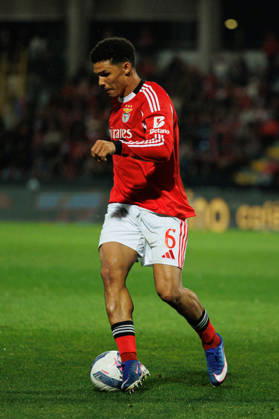 Alexander Bah seen during Liga Portugal game between Casa Pia AC and SL Benfica (Luis Loureiro Ball Raw Images) Rio Maior Estadio Municipal Rio Maior Portugal Copyright: xLuisxLoureirox LuisLoureiroCasapiaBenfica25267