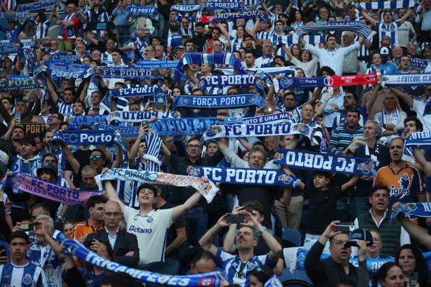 POR: Porto v Nottingham Forest, Europa League, 9 April 2026 Fans of porto during the UEFA Europe League,Quartet finals 1st leg between Porto FC and Nottingham Forest FC at Stadium of Dragao on April 9,2026 in Porto (Portugal) (Photo by Luis de la Mata SportPix Sipa USA) Porto As Antas Porto Portugal Copyright: xLuisxdexlaxMatax xsportPix.org.ux
