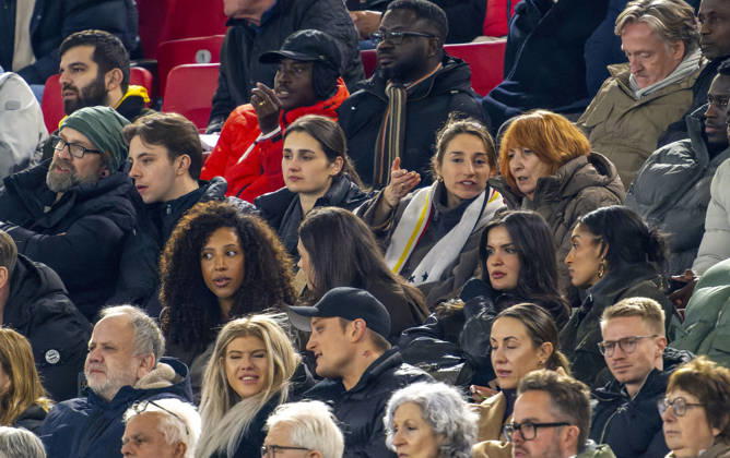 30.03.2026, Fussball Freundschafts-Länderspiele 2.Spieltag, Deutschland - Ghana, in der MHP-Arena Stuttgart (Deutschland). oben: Lena, Frau von Trainer Julian Nagelsmann (Deutschland), neben Burgi Nagelsmann, der Mutter von Trainer Julian Nagelsmann (Deutschland), mitte: Luisa Tah, Frau von Jonathan Tah (Deutschland), Tanja Undav (2.v.li) die Frau von Deniz Undav (Deutschland).