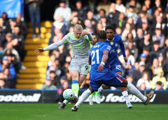 12th April 2026; Stamford Bridge, Chelsea, London, England: Premier League Football, Chelsea versus Manchester City; Erling Haaland of Manchester City takes a shot on goal JPxFletcher