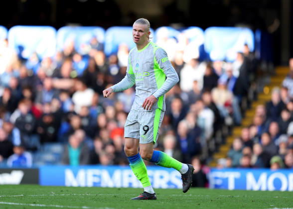 12th April 2026; Stamford Bridge, Chelsea, London, England: Premier League Football, Chelsea versus Manchester City; Erling Haaland of Manchester City JPxFletcher