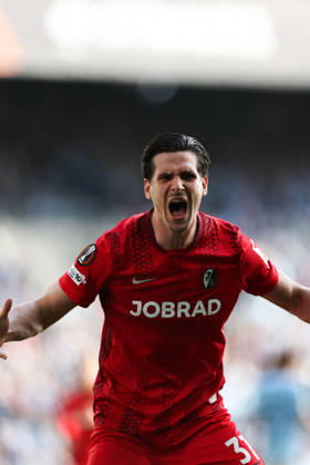 Real Club Celta v SC Freiburg - UEFA Europa League 2025 26 Quarter-Final Second Leg Igor Matanovic of SC Freiburg celebrates a goal during the UEFA Europa League 2025 26 Quarter-Final Leg Two match between Real Club Celta and SC Freiburg at Estadio Balaidos in Vigo, Spain, on April 16, 2026. vigo Vigo Spain Copyright: xLuisxEirasx originalFilename:eiras-uefaeuro260416_npC53