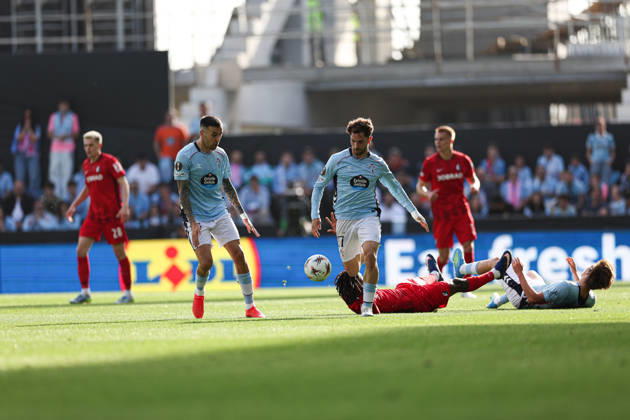 Real Club Celta v SC Freiburg - UEFA Europa League 2025 26 Quarter-Final Second Leg Javi Rueda of Celta Vigo during the UEFA Europa League 2025 26 Quarter-Final Leg Two match between Real Club Celta and SC Freiburg at Estadio Balaidos in Vigo, Spain, on April 16, 2026. vigo Vigo Spain Copyright: xLuisxEirasx originalFilename:eiras-uefaeuro260416_npo4g