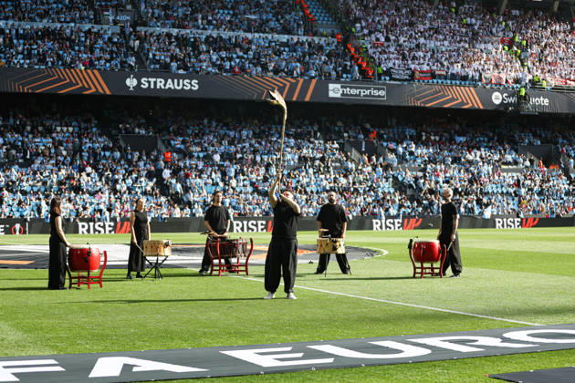 Real Club Celta v SC Freiburg - UEFA Europa League 2025 26 Quarter-Final Second Leg A music show takes place during the UEFA Europa League 2025 26 Quarter-Final Leg Two match between Real Club Celta and SC Freiburg at Estadio Balaidos in Vigo, Spain, on April 16, 2026. vigo Vigo Spain Copyright: xLuisxEirasx originalFilename:eiras-uefaeuro260416_npVux