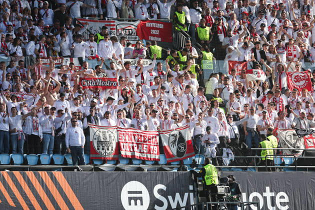 Real Club Celta v SC Freiburg - UEFA Europa League 2025 26 Quarter-Final Second Leg Supporters of SC Freiburg attend the UEFA Europa League 2025 26 Quarter-Final Leg Two match between Real Club Celta and SC Freiburg at Estadio Balaidos in Vigo, Spain, on April 16, 2026. vigo Vigo Spain Copyright: xLuisxEirasx originalFilename:eiras-uefaeuro260416_npGkO