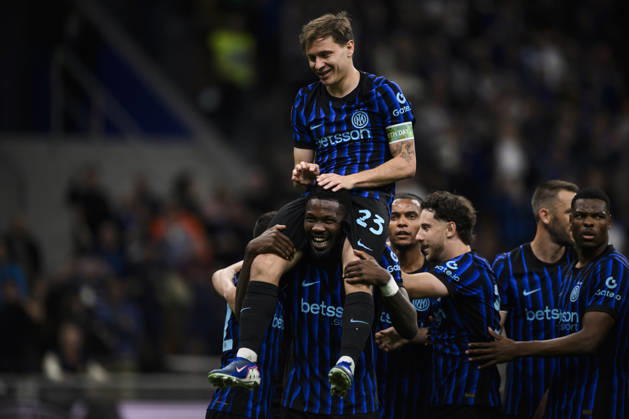FC Internazionale v Cagliari Calcio - Serie A Nicolo Barella of FC Internazionale celebrates with Marcus Thuram of FC Internazionale after scoring a goal during the Serie A football match between FC Internazionale and Cagliari Calcio. Milan Italy Copyright: xNicolòxCampox