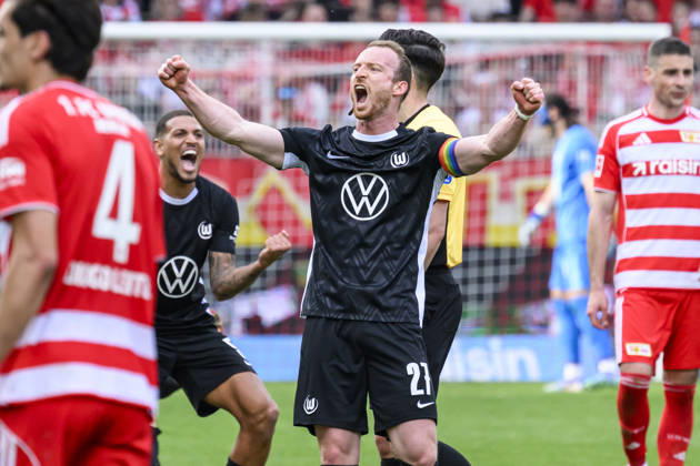 Sport Bilder des Tages v.l.: Maximilian Arnold (VfL Wolfsburg, 27), Freude, Jubel, Sieg, Endstand 1:2, GER, Berlin, 1. FC Union Berlin gegen VfL Wolfsburg, 1. Bundesliga, Fußball, DFB, 30. Spieltag, Saison 2025 2026, Alte Försterei, DFB DFL REGULATIONS PROHIBIT ANY USE OF PHOTOGRAPHS AS IMAGE SEQUENCES AND OR QUASI-VIDEO, 18. April 2026, Copyright: HMBxMedia UwexKoch