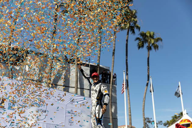 April 19, 2026, Long Beach, Ca, USA: NTT IndyCar, Indy Car, IRL, USA SERIES driver, ALEX PALOU (10) (ESP) of Barcelona, Spain, wins the Acura Grand Prix of Long Beach at The Streets of Long Beach in LONG BEACH, CA. NTT INDYCAR SERIES: April 19, 2026: Acura Grand Prix Of Long Beach: Alex Palou - ZUMAa161 20260419_aaa_a161_007 Copyright: xWalterxG.xArcexSr.x