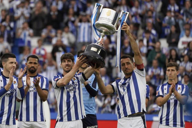 Mikel Oyarzabal of Real Sociedad and Aritz Elustondo of Real Sociedad seen during LaLiga EA Sports game between teams of Real Sociedad and Getafe CF (Mickael Ducint Ball Raw Images) San Sebastian Estadio Anoeta Spain Copyright: xMickaelxDucintx _DSC7498