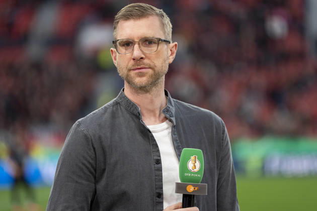 Per Mertesacker (TV Experte ZDF) Bayer Leverkusen - FC Bayern München, Fussball DFB-Pokal Halbfinale, GER, Leverkusen, BayArena, Saison 25 26, 22.04.2026 DFL DFB REGULATIONS PROHIBIT ANY USE OF PHOTOGRAPHS AS IMAGE SEQUENCES AND OR QUASI-VIDEO Copyright: HMBxMedia xMarcoxBader