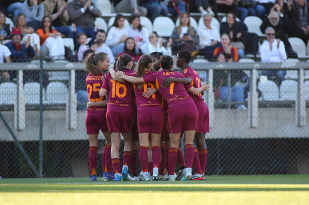CALCIO - Serie A Femminile - AS Roma vs Ternana Women Manuela Giugliano of AS Roma scores the goal for 1-0 during the Serie A Women Athora Fase a gironi - 20° between A.S. Roma Femminile vs Ternana , 02 May 2026 at the Tre Fontane Stadium, Roma Italy Rome Italy Copyright: xIPAxSport ABACAx