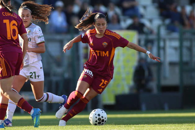 CALCIO - Serie A Femminile - AS Roma vs Ternana Women Giulia Dragoni of AS Roma is in action during the Serie A Women Athora Fase a gironi - 20° between A.S. Roma Femminile vs Ternana , 02 May 2026 at the Tre Fontane Stadium, Roma Italy Rome Italy Copyright: xIPAxSport ABACAx
