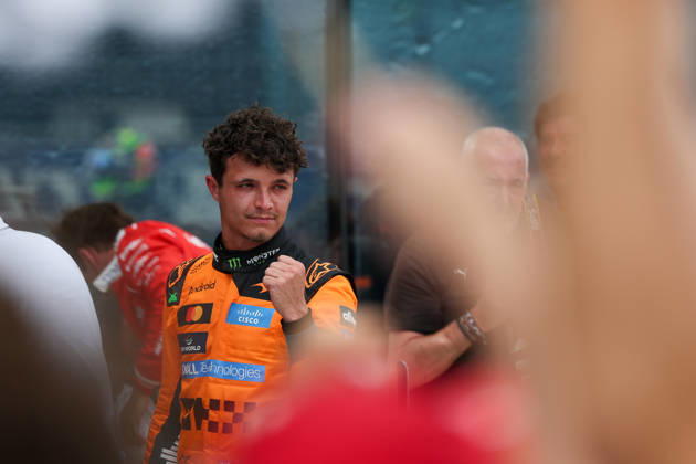 RECORD DATE NOT STATED 2nd May 2026; Miami International Autodrome, Miami, Florida, United States of America; 2026 FIA Formula 1 Miami Grand Prix; Sprint Race; Lando Norris (1) of Great Britain and McLaren Mastercard F1 Team pumps his fist towards fans after winning the Sprint Race DavidxBuono