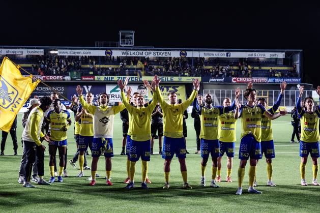 STVV s players celebrate after winning a soccer match between Sint-Truiden VV and Royale Union Saint-Gilloise, Saturday 02 May 2026 in Sint-Truiden, on the sixth day of the Champion s Play-offs of the 2025-2026 Jupiler Pro League first division of the Belgian championship. BRUNOxFAHY x172700058x