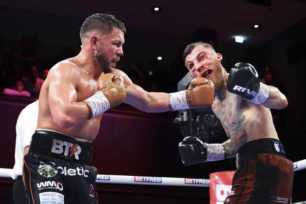 Conah Walker vs Sam Eggington Conah Walker punches Sam Eggington during the Conah Walker vs Sam Eggington Welterweight fight at the Wolverhampton Civic Hall, Wolverhampton, United Kingdom on 2 May 2026 Credit: Luke Williams Every Second Media Editorial use only. All images are copyright Every Second Media Limited. No images may be reproduced without prior permission. Copyright: xIMAGO EveryxSecondxMediax ESM-1974-0010 LukexWilliamsx xEveryxSecondxMediax