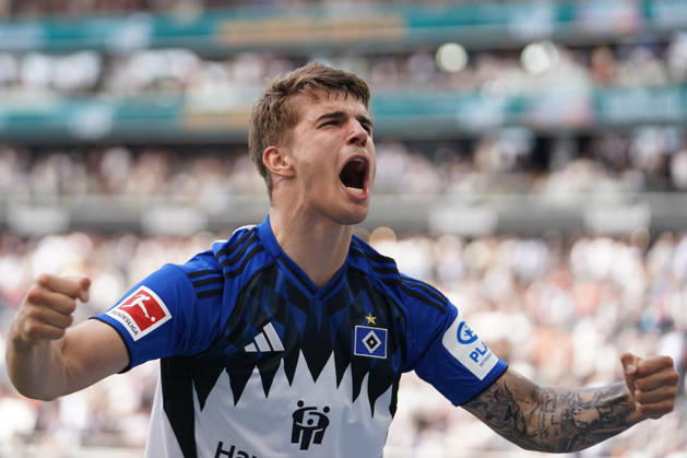 Deutschland: Fußball 1. Liga 2025 2026, 32. Spieltag - Eintracht Frankfurt vs Hamburger SV - Deutsche-Bank-Park (Frankfurt): Luka Vuskovic (HSV,44) Mimik, Gesichtsausdruck, Emotion nach dem Abpfiff Copyright: xTobiasxWentzellx