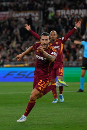 Romaâ??s Mario Hermoso celebrates after scoring the goal 3-0 during the Italian Football Championship League A Enilive 2025 2026 match between AS Roma vs ACF Fiorentina at the Olimpic Stadium in Rome on 05 May 2026. Copyright: xFabrizioxCorradetti IPAxSportx xipa-agency.netx xx IPA_74446914 IPA_Agency_IPA74446914