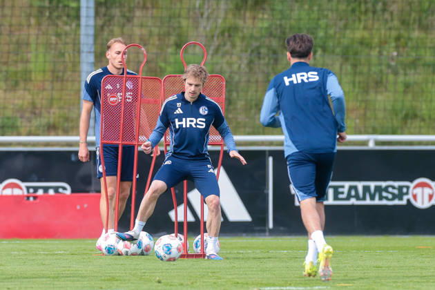 07.05.2026, Fussball, Training des FC Schalke 04. Finn Porath (FC Schalke 04). Gelsenkirchen Trainingsgelände FC Schalke 04 NRW Deutschland xRHR-FOTO YYx Copyright: RHR-FOTOx RHR-FOTO YY