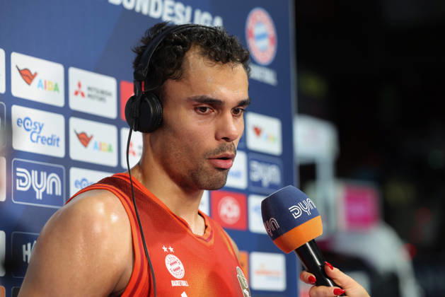 Oscar da Silva (FC Bayern Basketball, 01) beim Interview nach dem Spiel, GER, FC Bayern Basketball vs. EWE Baskets Oldenburg, Basketball, easycredit Basketball Bundesliga, 34. Spieltag, Saison 2025 2026, 10.05.2026, GER, FC Bayern Basketball vs. EWE Baskets Oldenburg, Basketball, easycredit Basketball Bundesliga, 34. Spieltag, Saison 2025 2026, 10.05.2026 Muenchen Copyright: xEibner-Pressefoto JennixMaulx EP_JML