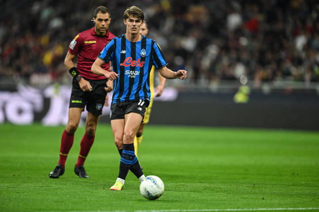 CALCIO - Serie A - AC Milan vs Atalanta BC Photo by IPA ABACAPRESS.COM84553028 - Charles De Ketelaere of Atalanta BC in action during the Italian Serie A football match between AC Milan and Atalanta BC on 10 of May 2026 at Giuseppe Meazza San Siro Siro stadium in Milan, Italy. Credit: Tiziano Ballabio Milan Italy Copyright: xIPAxSport ABACAx