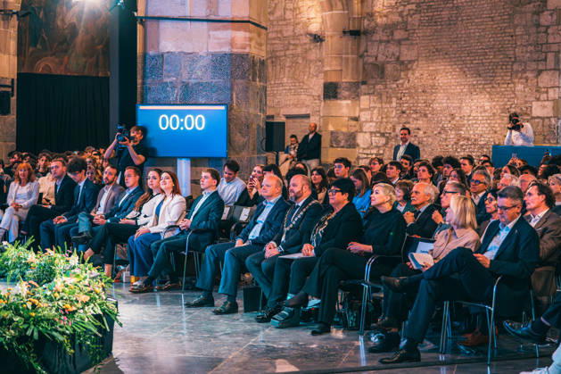 Deutschland, Aachen: Verleihung Jugendkarlspreis im Krönungssaal im Rathaus, Rahmenprogramm Karlspreis 2026 - Auszeichnung an Mario Draghi, Thomas Prefi, OB Michael Ziemons, Sabine Verheyen, Maria Kalesnikava, Jürgen Linden, Sibylle Keulen, Angela Maas, Tim Grüttemeier Copyright: xThiemoxRudolphx