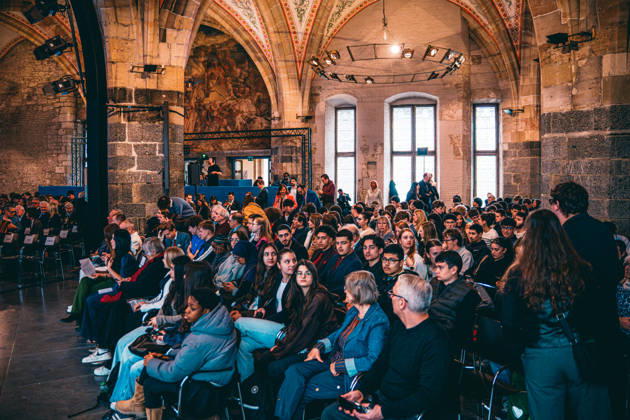 Deutschland, Aachen: Verleihung Jugendkarlspreis im Krönungssaal im Rathaus, Rahmenprogramm Karlspreis 2026 - Auszeichnung an Mario Draghi, Überblick vor der Verleihung, Gäste aus 27 Ländern in der Europäischen Union Copyright: xThiemoxRudolphx