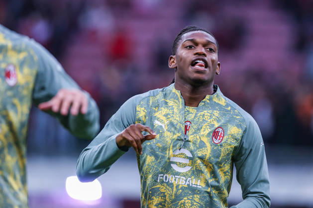 AC Milan vs Atalanta BC, Serie A football, Milano, Italy Rafael Leao of AC Milan looks on during Serie A 2025 26 football match between AC Milan and Atalanta BC at San Siro Stadium in Milan, Italy Italy, Milan, Milan, San Siro Stadium Copyright: xGonzalesxPhoto FCIx