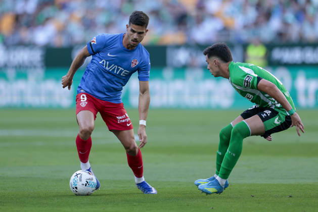 Real Betis V Elche CF - La Liga EA Sports Andre Silva of Elche CF controls the ball during the La Liga EA Sports match between Real Betis and Elche CF at La Cartuja Stadium in Seville, Spain, on May 12, 2026. Seville Spain Copyright: xJosexLuisxContrerasx originalFilename:joseluiscontreras-realbeti260512_npYUY