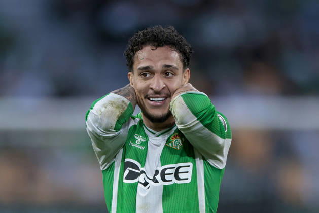 Real Betis V Elche CF - La Liga EA Sports Antony Matheus dos Santos of Real Betis reacts to a missed opportunity during the La Liga EA Sports match between Real Betis and Elche CF at La Cartuja Stadium in Seville, Spain, on May 12, 2026. Seville Spain Copyright: xJosexLuisxContrerasx originalFilename:joseluiscontreras-realbeti260512_npUp0