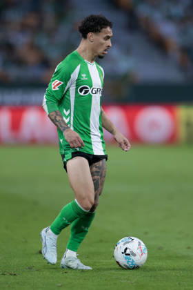 Real Betis V Elche CF - La Liga EA Sports Antony Matheus dos Santos of Real Betis controls the ball during the La Liga EA Sports match between Real Betis and Elche CF at La Cartuja Stadium in Seville, Spain, on May 12, 2026. Seville Spain Copyright: xJosexLuisxContrerasx originalFilename:joseluiscontreras-realbeti260512_npq85