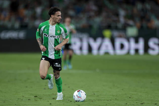 Real Betis V Elche CF - La Liga EA Sports Antony Matheus dos Santos of Real Betis runs with the ball during the La Liga EA Sports match between Real Betis and Elche CF at La Cartuja Stadium in Seville, Spain, on May 12, 2026. Seville Spain Copyright: xJosexLuisxContrerasx originalFilename:joseluiscontreras-realbeti260512_npYZR