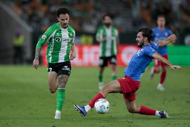 Real Betis V Elche CF - La Liga EA Sports Antony Matheus dos Santos of Real Betis runs with the ball during the La Liga EA Sports match between Real Betis and Elche CF at La Cartuja Stadium in Seville, Spain, on May 12, 2026. Seville Spain Copyright: xJosexLuisxContrerasx originalFilename:joseluiscontreras-realbeti260512_npcm8