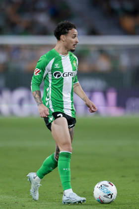 Real Betis V Elche CF - La Liga EA Sports Antony Matheus dos Santos of Real Betis runs with the ball during the La Liga EA Sports match between Real Betis and Elche CF at La Cartuja Stadium in Seville, Spain, on May 12, 2026. Seville Spain Copyright: xJosexLuisxContrerasx originalFilename:joseluiscontreras-realbeti260512_npzMc