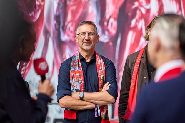 09.05.2026, Fußball, Männer, Bundesliga, 2025 2026, RB Leipzig - FC St. Pauli Achim Beierlorzer, Ehrung der Aufstiegshelden von 2016 Leipzig Red Bull Arena Sachsen Deutschland