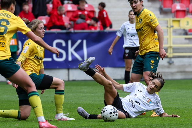 Tychy 16.05.2026. Pilka nozna ORLEN Puchar Polski kobiet sezon 2025 2026 final mecz: KKS Czarni Antrans Sosnowiec - GKS Katowice --- Football ORLEN Polish Cup season 2025 2026 final game match: KKS Czarni Antrans Sosnowiec - GKS Katowice nz Weronika Wojcik, Fot. Michal Gaciarz Arena Akcji NEWSPIX.PL --- newspix.pl