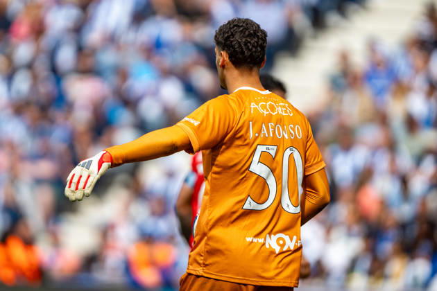 Joao Afonso seen during Liga Portugal game between teams of FC Porto and CD Santa Clara at Estadio do Dragao (Kazimierz Koper Ball Raw Images) Porto Estadio do Dragao Portugal Copyright: xKazimierzxKoperx KAZ_POR_STA_2526-25