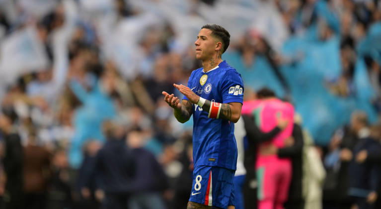 Chelsea v Manchester City, London, UK - 16 May 2025 Enzo Fernandez of Chelsea looks dejected after losing during the FA Cup Final match between Chelsea and Manchester City on 16th May 2026 at Wembley Stadium, London London Wembley Stadium London GBR Copyright: xFrankiexOKeeffe PPAUKx PPA-274984