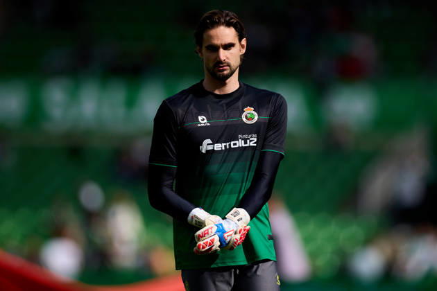 Racing Santander v Real Valladolid - LaLiga Hypermotion Jokin Ezkieta of Real Racing Club de Santander looks on prior to the LaLiga Hypermotion match between Racing Santander and Real Valladolid at Campos de de El Sardinero on May 16, 2026, in Santander, Spain. Santander Campos de Sport de El Sardinero Santander Spain RL_RCGSvRVALL_000010 Copyright: xRicardoxLarreinax