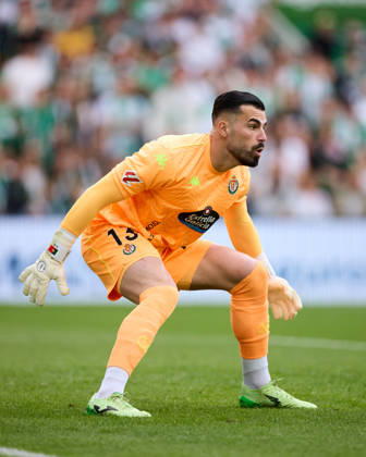 Racing Santander v Real Valladolid - LaLiga Hypermotion Guilherme Fernandes of Real Valladolid CF looks on during the LaLiga Hypermotion match between Racing Santander and Real Valladolid at Campos de de El Sardinero on May 16, 2026, in Santander, Spain. Santander Campos de Sport de El Sardinero Santander Spain RL_RCGSvRVALL_000034 Copyright: xRicardoxLarreinax