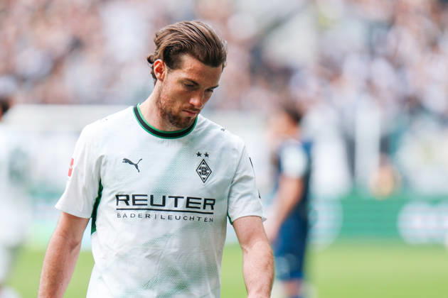 MOENCHENGLADBACH, GERMANY- MAY 16: Joe Scally (Borussia Moenchengladbach, 29) during the Bundesliga match between Borussia Moenchengladbach vs. TSG 1899 Hoffenheim at Borussia-Park on matchday 34 of the 1. Bundesliga on May 16, 2026 in Moenchengladbach, Germany. DFL REGULATIONS PROHIBIT ANY USE OF PHOTOGRAPHS AS IMAGE SEQUENCES AND OR QUASI-VIDEO. Copyright: xNatachaxFreisenx