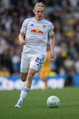 Leeds United v Brighton & Hove Albion - Premier League Sebastiaan Bornauw of Leeds United during the Premier League match between Leeds United and Brighton and Hove Albion at Elland Road, Leeds, on May 17, 2026. Leeds West Yorkshire United Kingdom  Copyright: xMIxNewsx originalFilename:fletcher-leedsuni260517_nppff.jpg