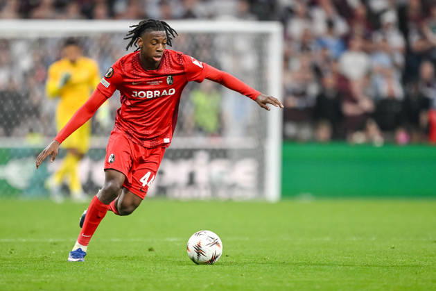 Johan Manzambi (SC Freiburg) controls the Ball during the UEFA Europa League Final 2026 match between SC Freiburg and Aston Villa FC at Besiktas Park on May 20, 2026 in Istanbul, Turkey. (Photo by Harry Langer DeFodi Images) -