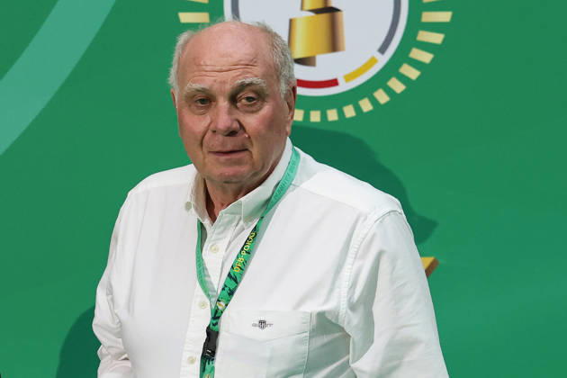 DFB Pokalfinale - FC Bayern München - VfB Stuttgart am 23.05.2026 im Olympiastadion in Berlin Ehrenpräsident Uli Hoeneß Hoeness (Muenchen)