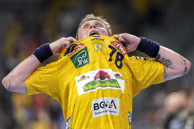 Edwin Aspenbäck (RNL, 78), Spieler der Rhein-Neckar-Löwen, Einzelbild, Einzelfoto, Aktion, Action, enttäuscht schauend, Enttäuschung, Frustration, disappointed, pessimistisch, 24.05.2026, Mannheim (Deutschland), Handball, Bundesliga, Rhein-Neckar Löwen - SC Magdeburg