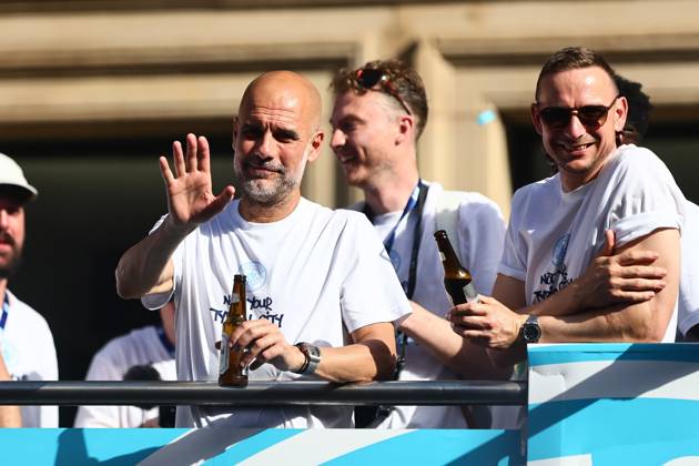 Manchester City out going manager Pep Guardiola Manchester City Carabao Cup and FA Cup trophy Parade, Premier League, Football, Manchester, UK - 25 May 2026Manchester United Kingdom EDITORIAL USE ONLY No use with unauthorised audio, video, data, fixture lists, club league logos or live services. Online in-match use limited to 120 images, no video emulation. No use in betting, games or single club league player publications. Copyright: xPhilxOldham Shutterstockx 16889909t